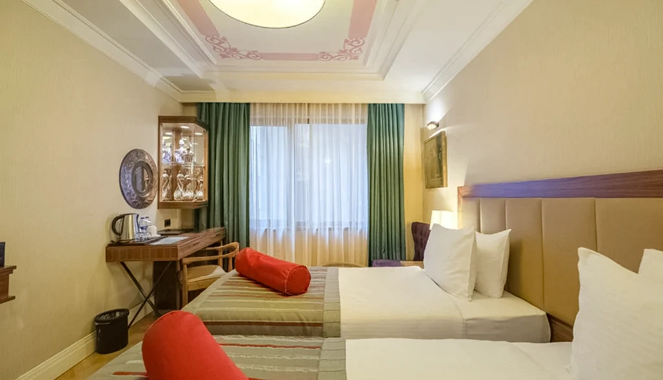 هتل گلدن ایج استانبول